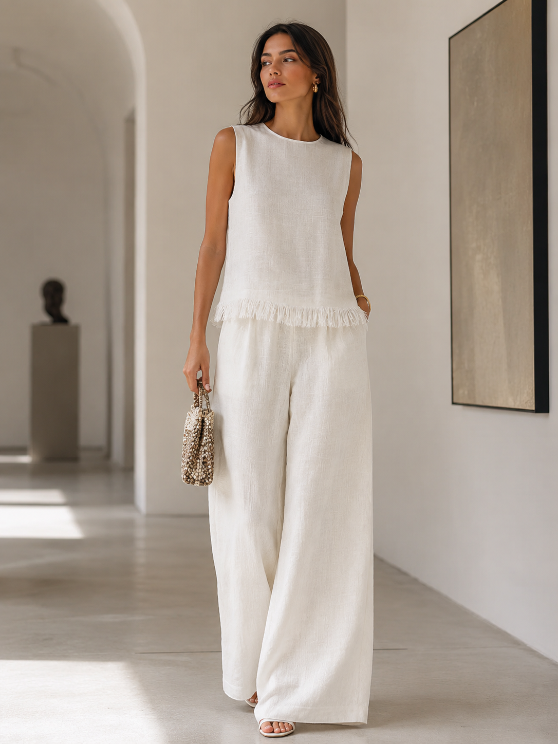 White Sleeveless Textured Top and Wide-Leg Pants Set with Frayed Hem Detail Co-ord – Whitemore & Daughters