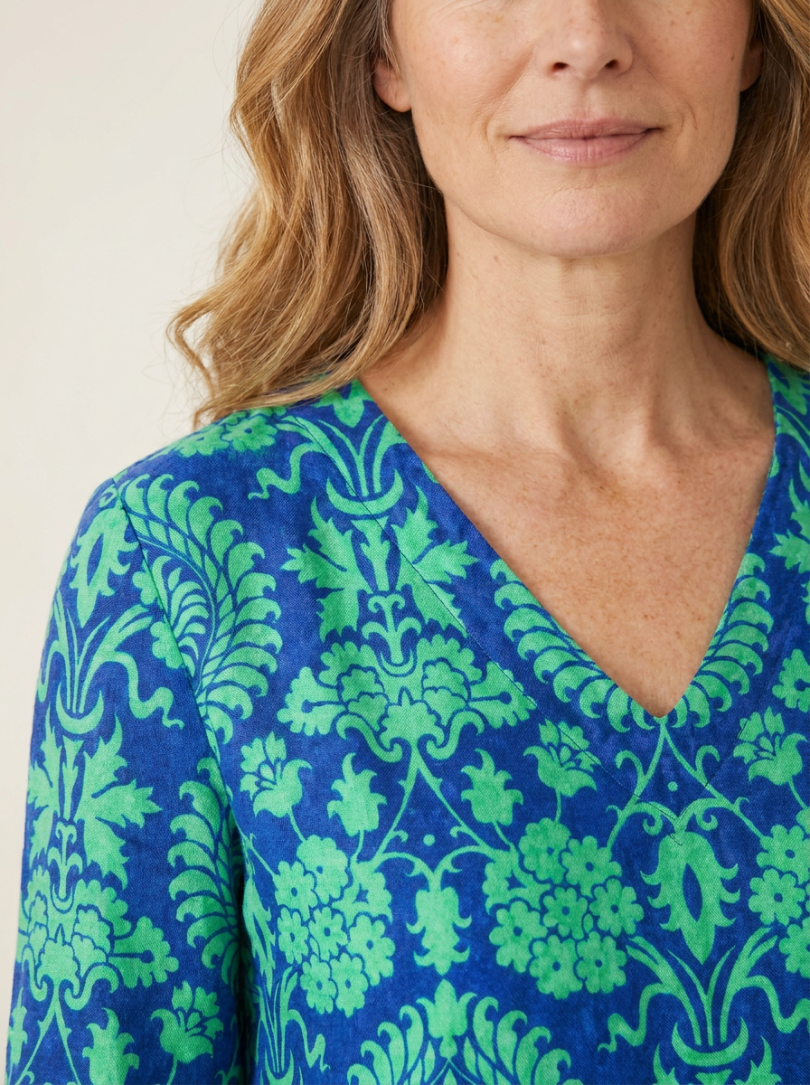 Ines | Long Blouse with V-Neck