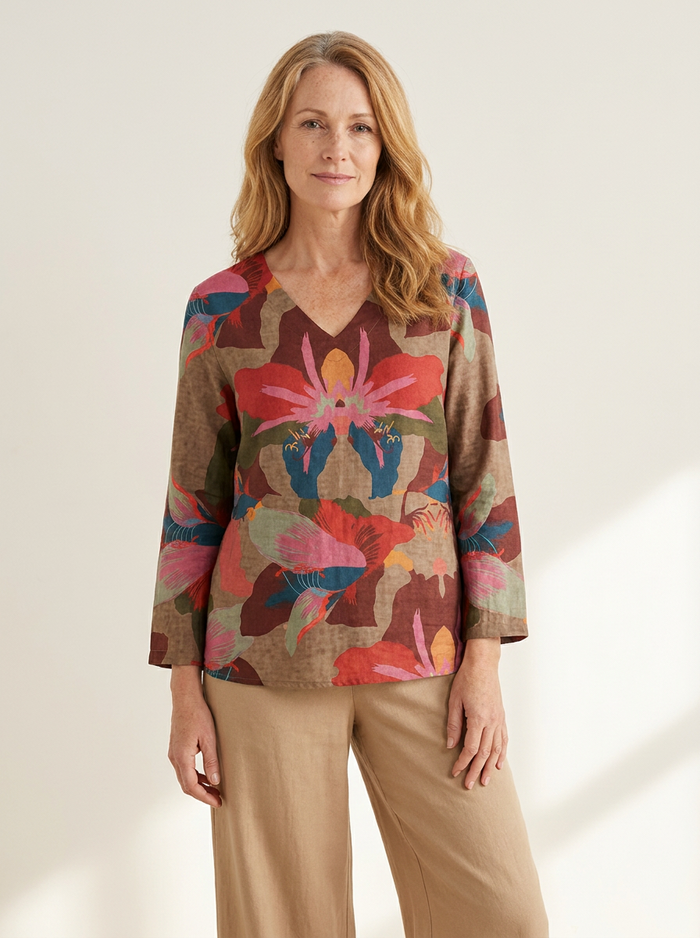 Sarah | Long Blouse with V-Neck
