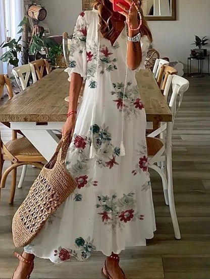 Whitemore & Daughters - Luna Maxi Dress: V-Neck Boho Dress with 3/4 Sleeves in Abstract Print