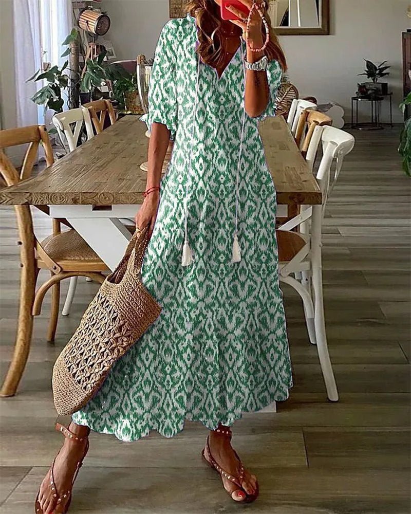 Whitemore & Daughters - Luna Maxi Dress: V-Neck Boho Dress with 3/4 Sleeves in Abstract Print