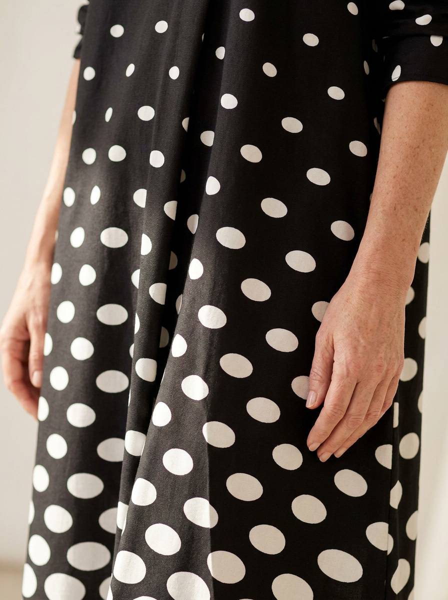 Faith | Stylish Midi Dress
