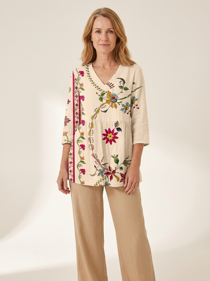 Clara | Long Blouse with V-Neck
